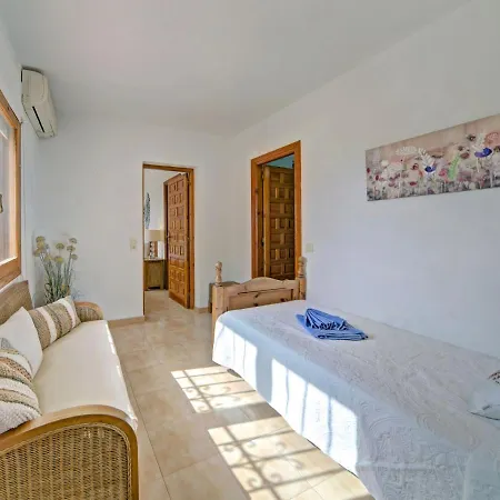 Tenis Janka By Interhome Villa